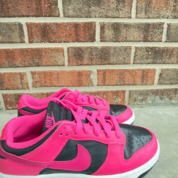 Nike Dunk Low
Fierce Pink Black (Women's) - Picture 5 of 7